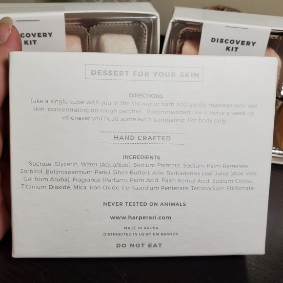 Harper + Ari Exfoliating Sugar Cubes - Picture 3 of 3